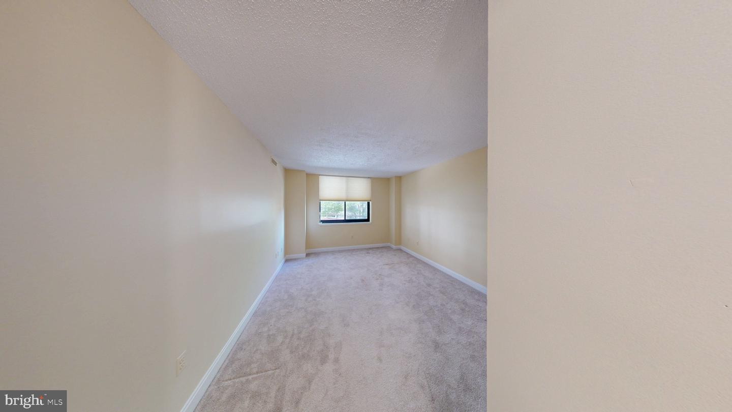 4550 N Park Ave #203 Property Photo 14