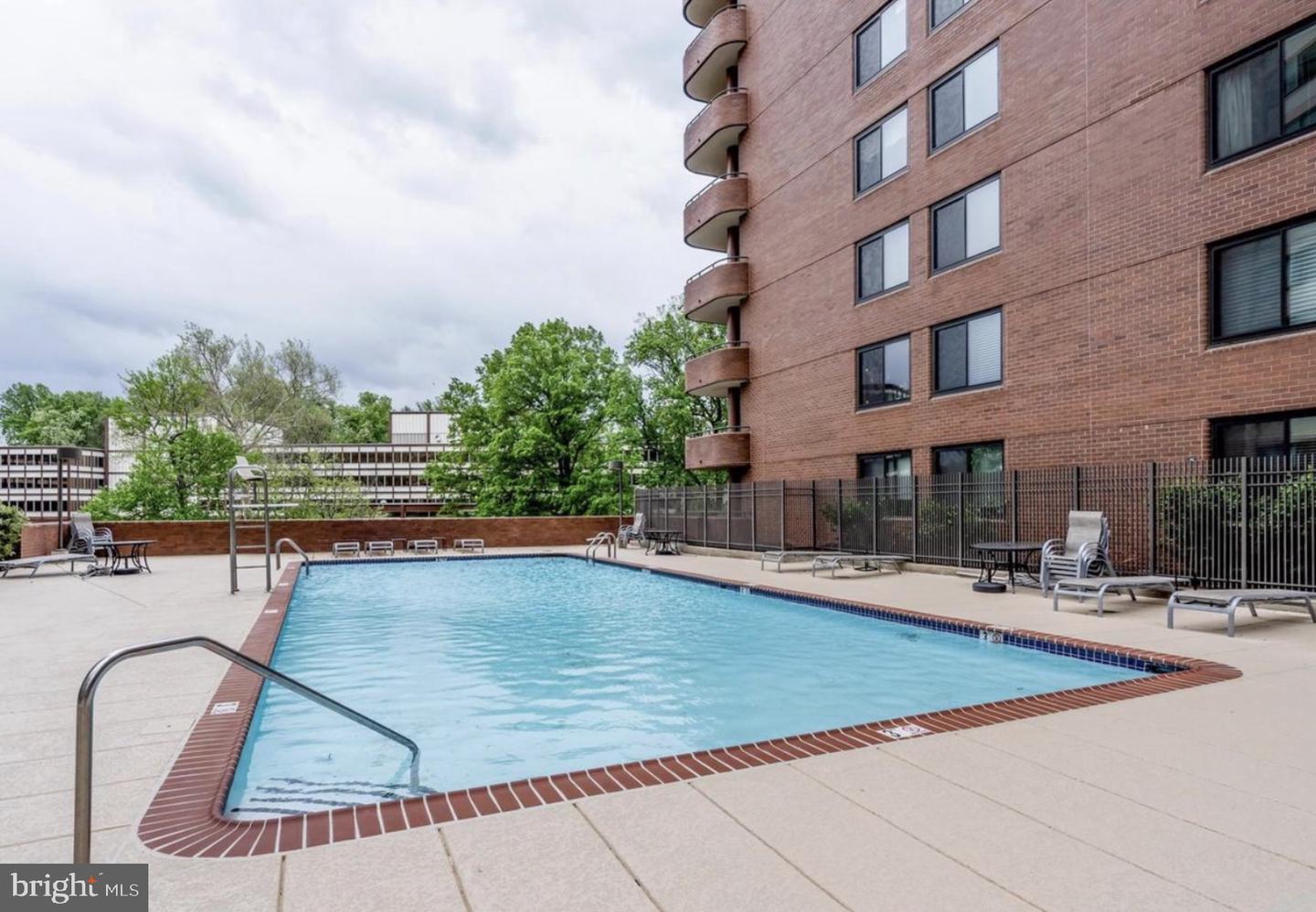 4550 N Park Ave #203 Property Photo 16