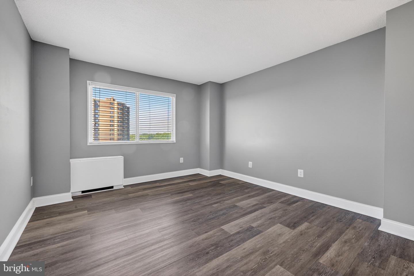 1121 University Blvd W #912-b Property Photo 20