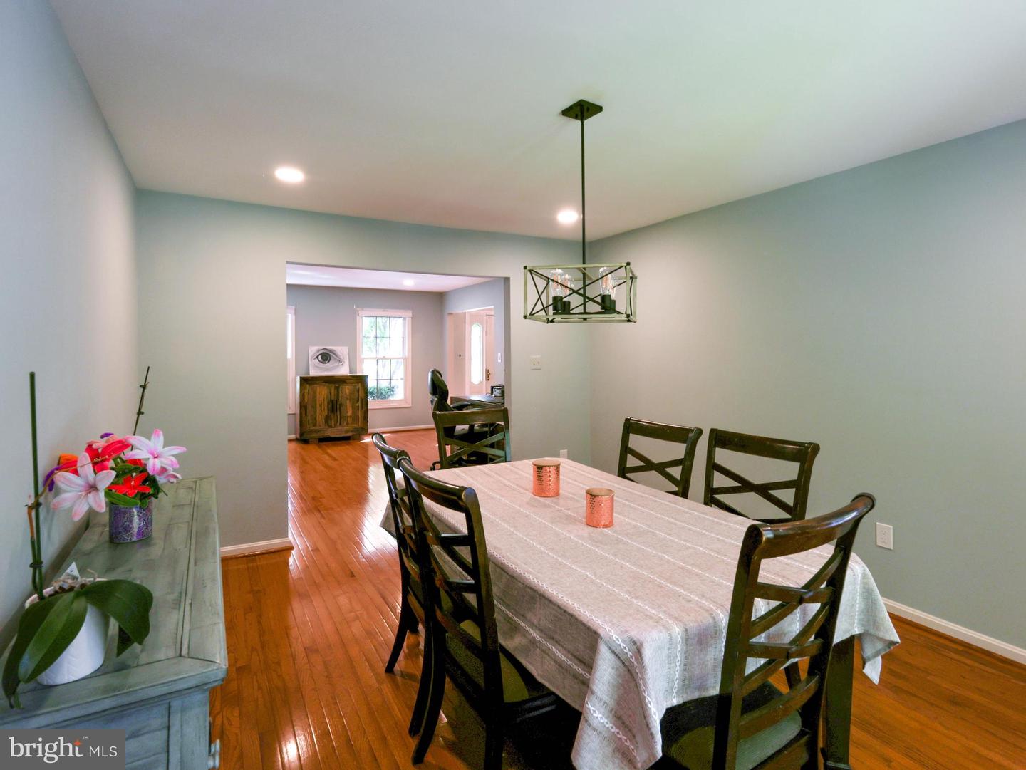 18500 Gingerbread Ln Property Photo 18
