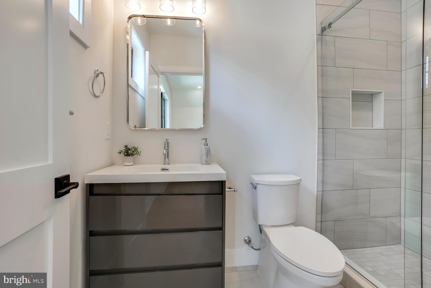 5507 Charlcote Rd Property Photo 29