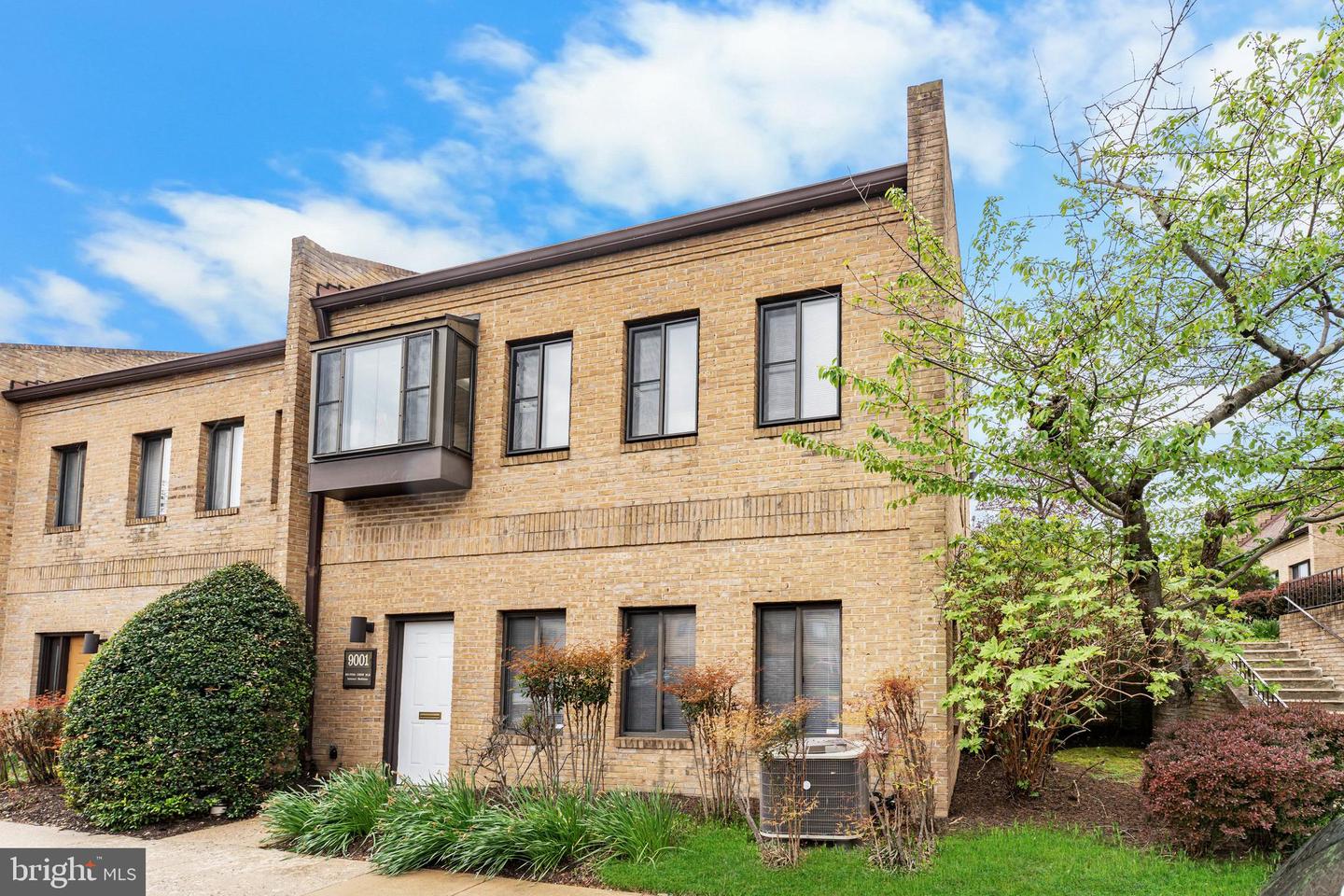9001 Shady Grove Ct #27b Property Photo 1