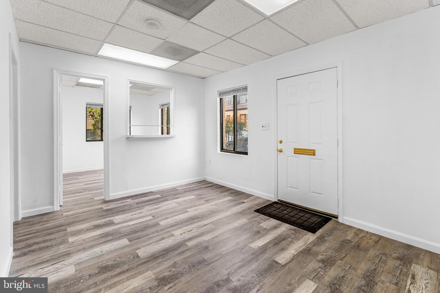9001 Shady Grove Ct #27b Property Photo 6