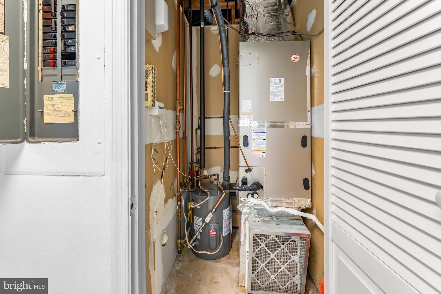 9001 Shady Grove Ct #27b Property Photo 22