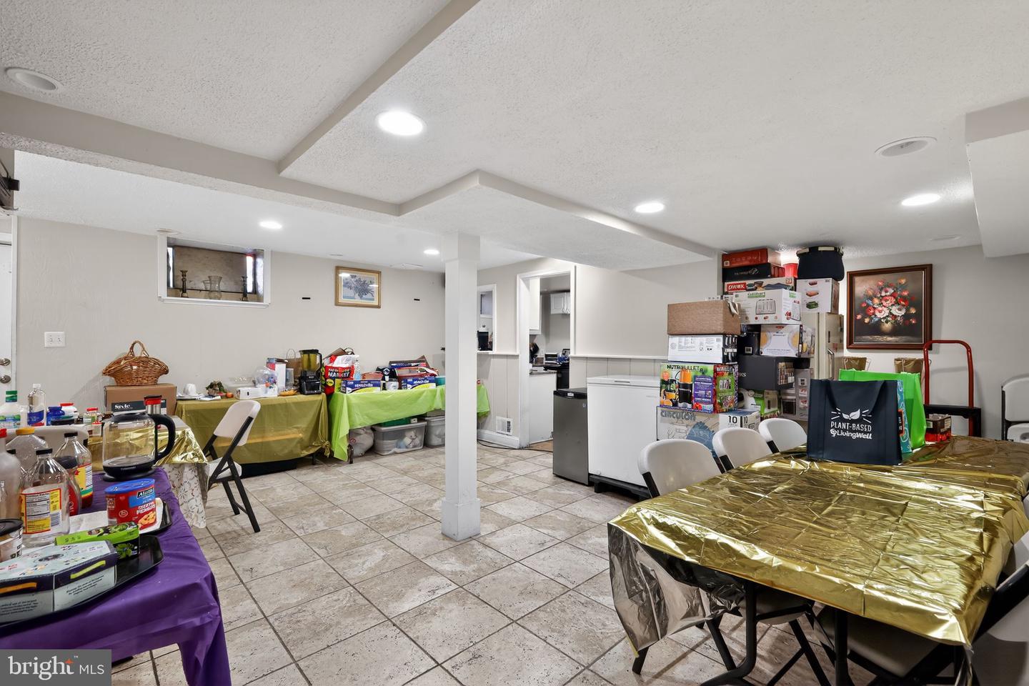 501 Copley Ln Property Photo 16