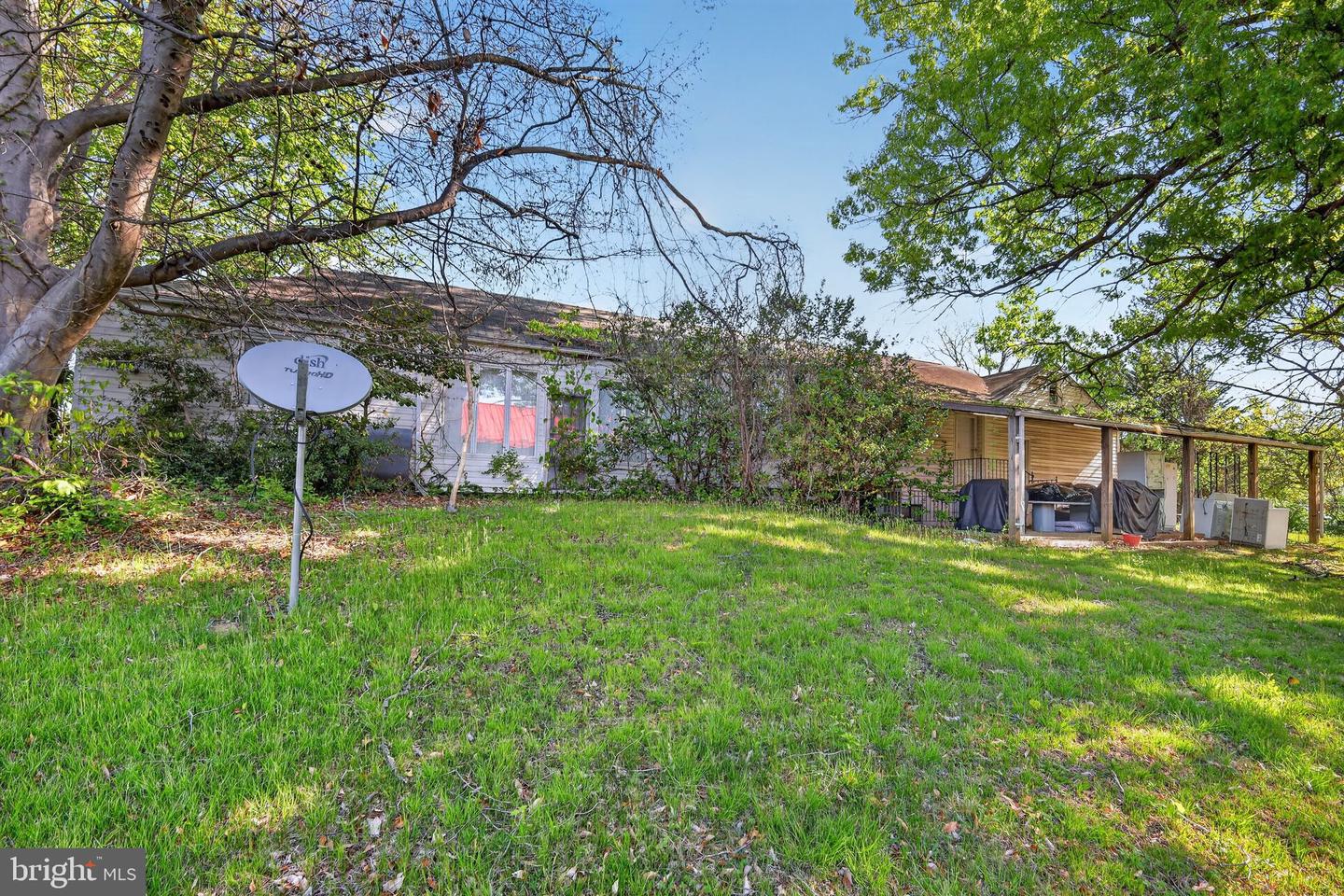 501 Copley Ln Property Photo 19