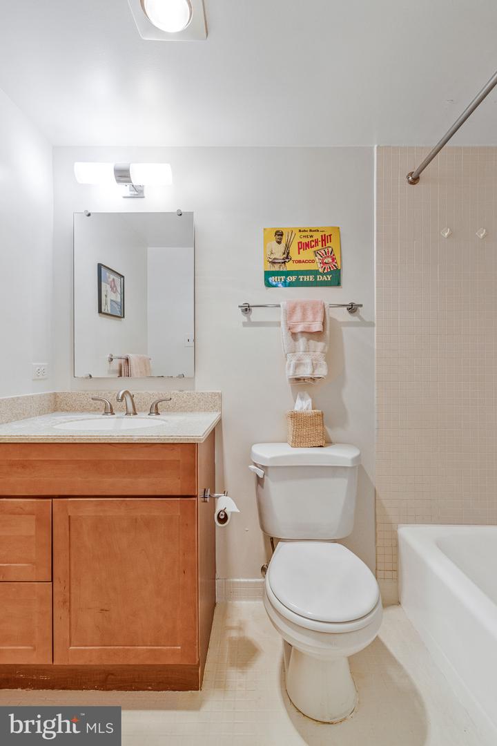 4620 N Park Ave #709e Property Photo 58