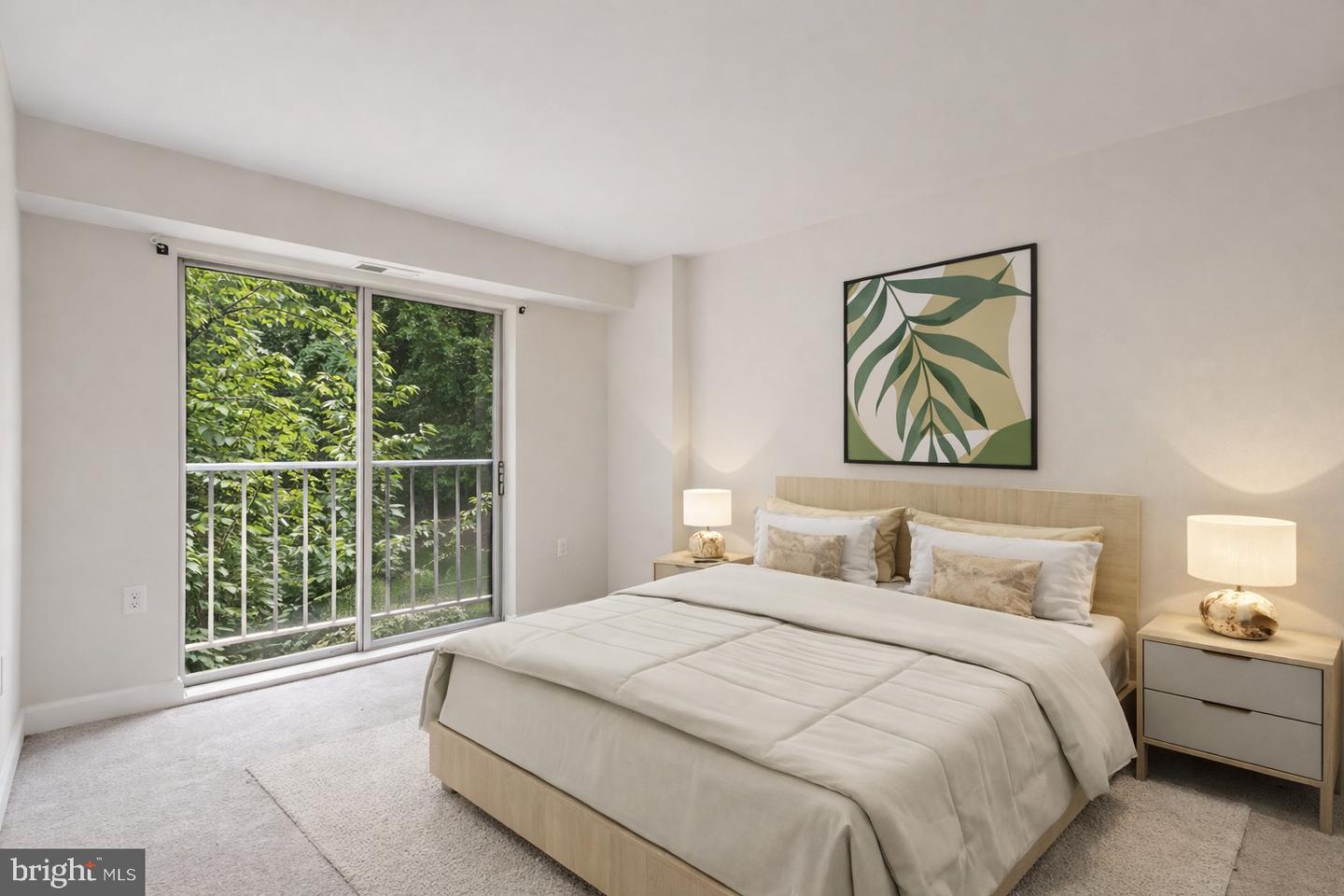 3240 Hewitt Ave #6-3-a Property Photo 10