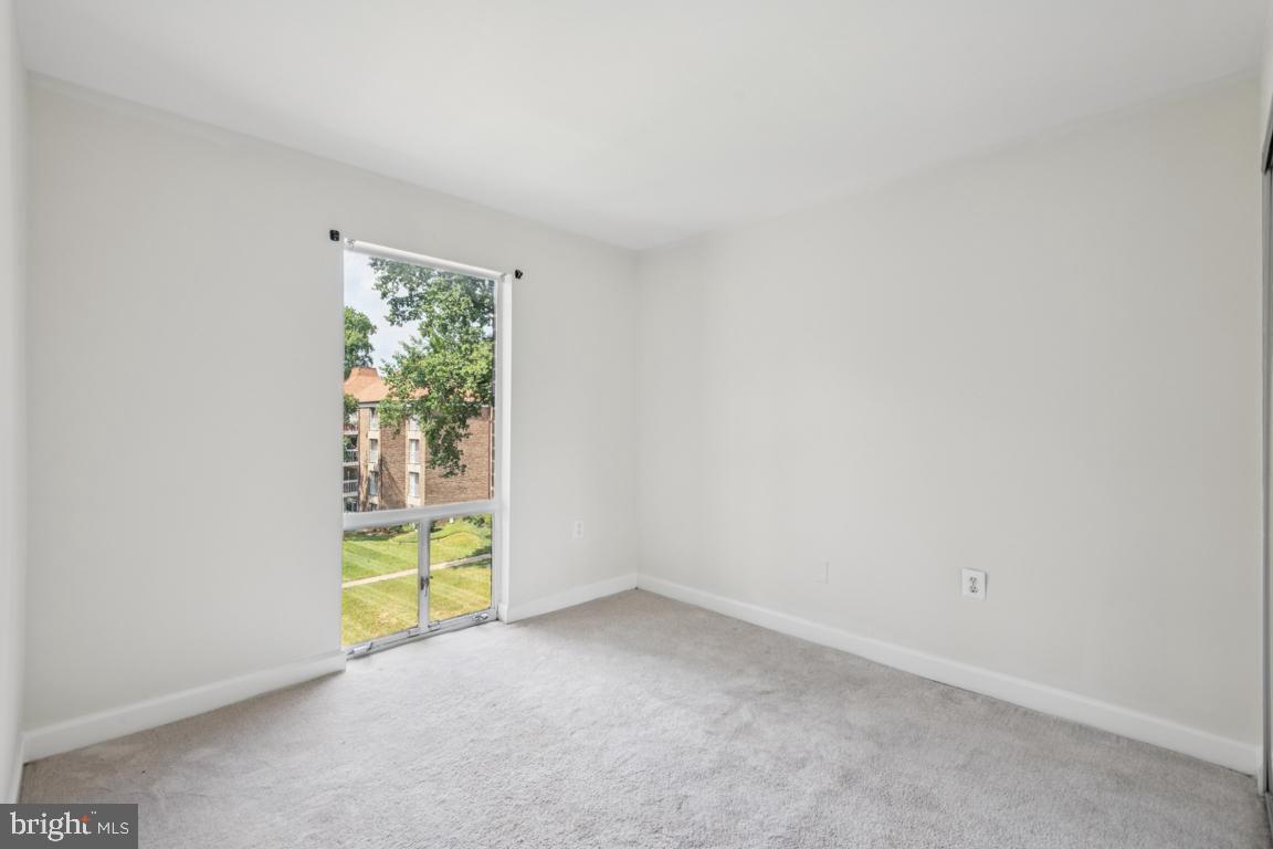 3240 Hewitt Ave #6-3-a Property Photo 13