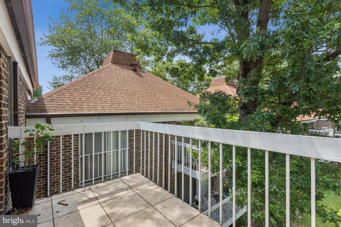 3240 Hewitt Ave #6-3-a Property Photo 16
