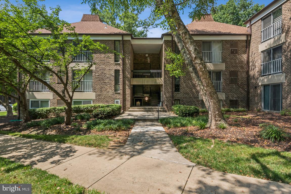3240 Hewitt Ave #6-3-a Property Photo 20
