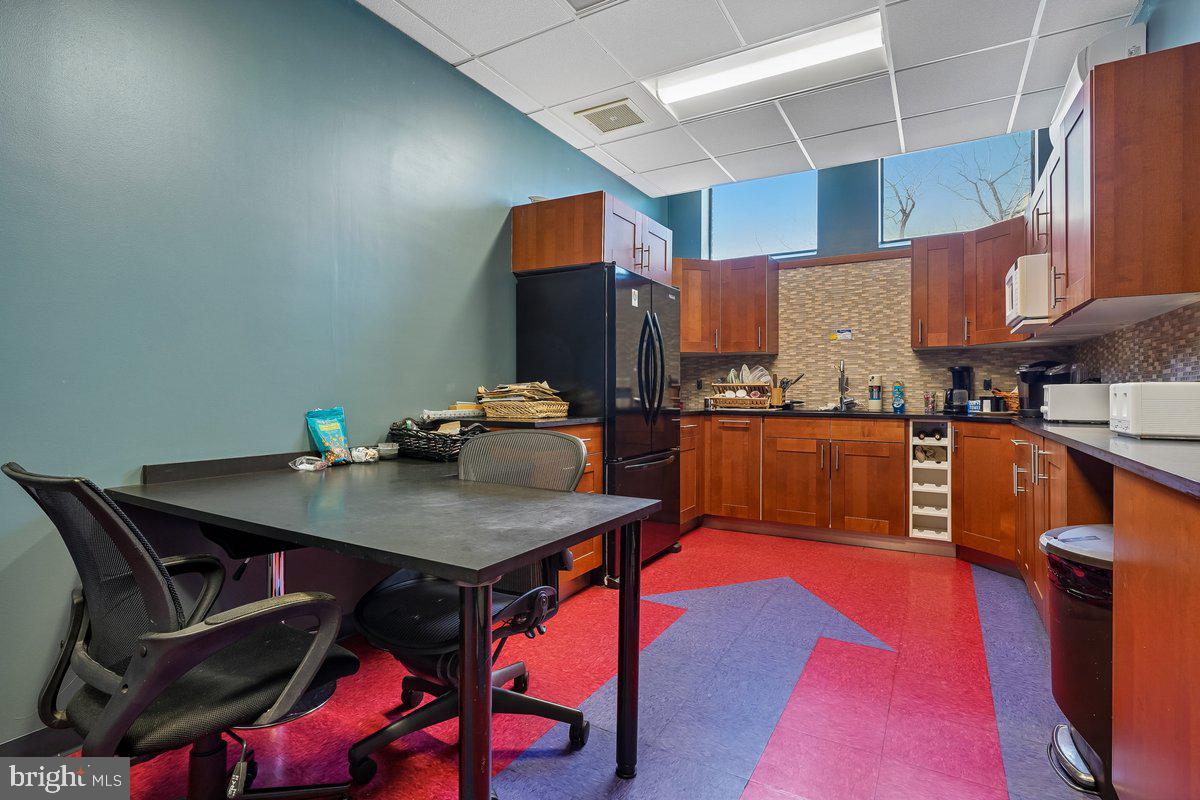 6480 Sligo Mill Rd Property Photo 17