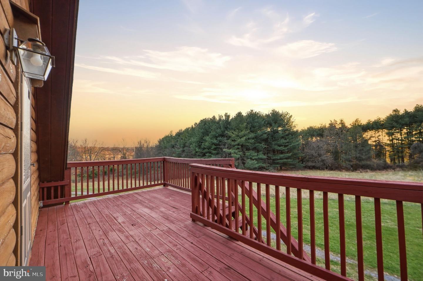 21142 Westerly Rd Property Photo 10