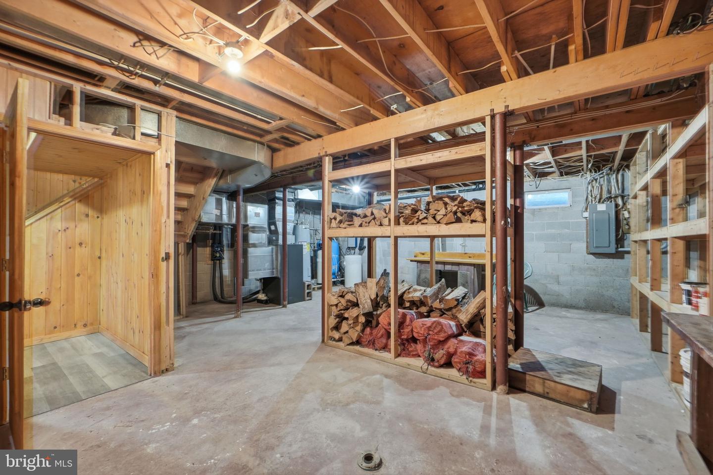 21142 Westerly Rd Property Photo 52