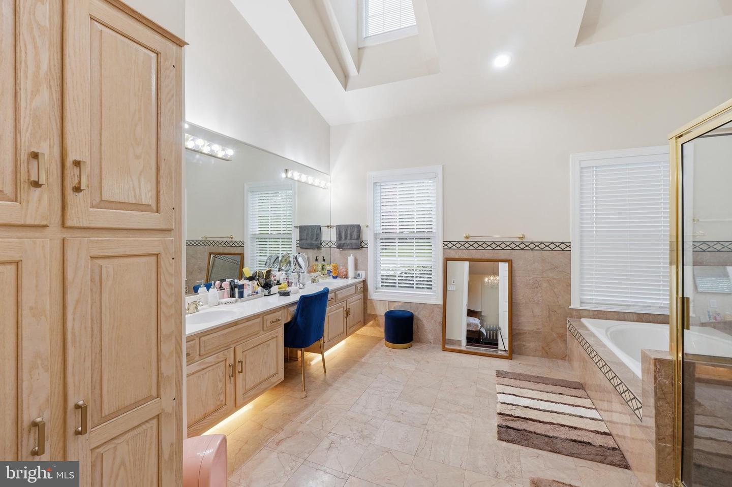 13010 Boswell Ct Property Photo 13