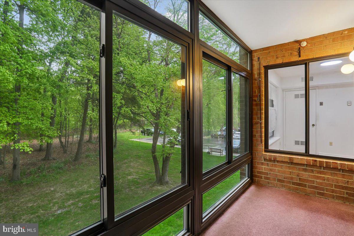 15210 Elkridge Way #91-2e Property Photo 9