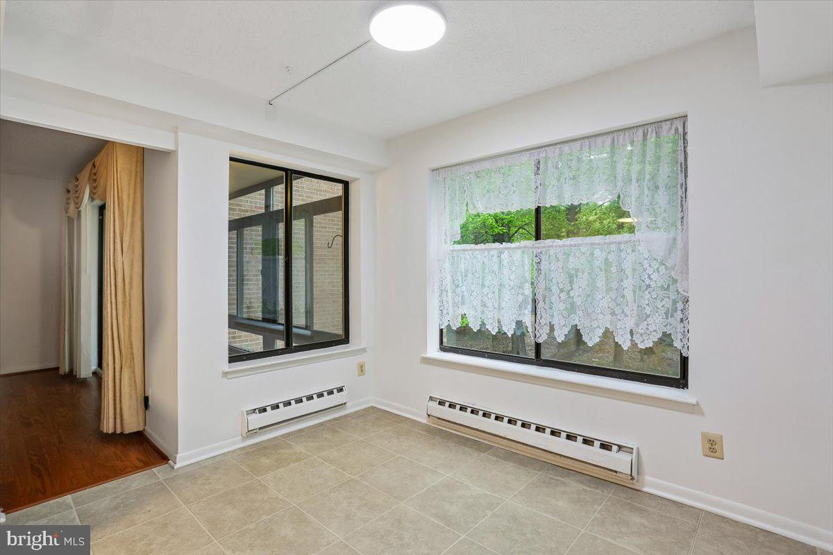 15210 Elkridge Way #91-2e Property Photo 18