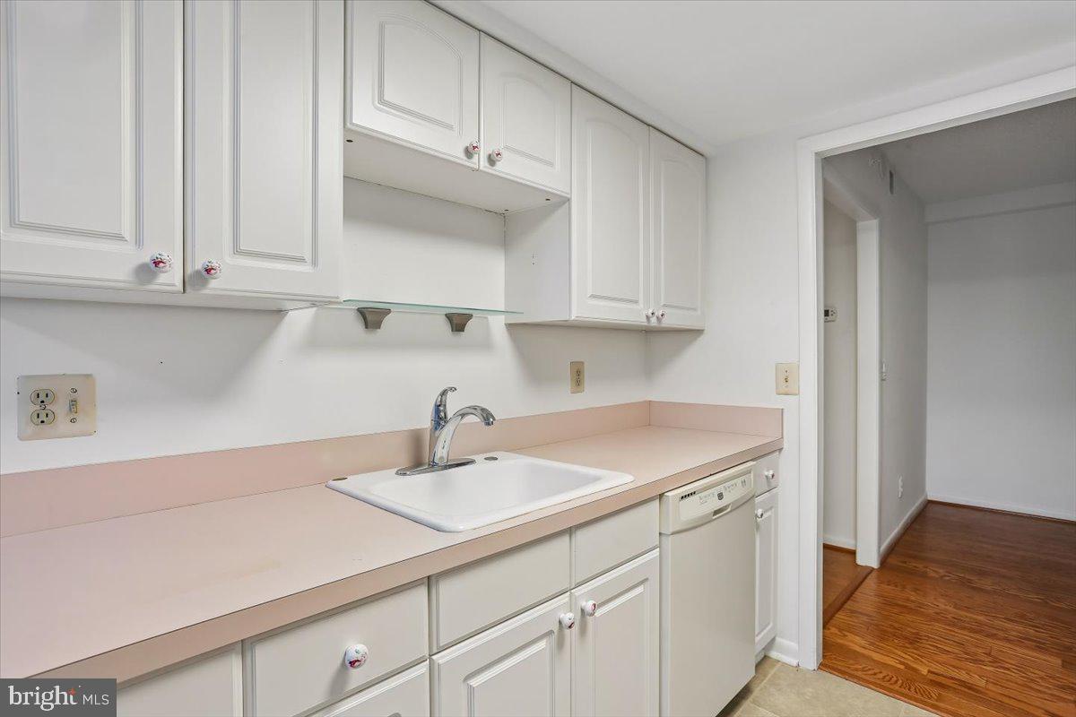 15210 Elkridge Way #91-2e Property Photo 24