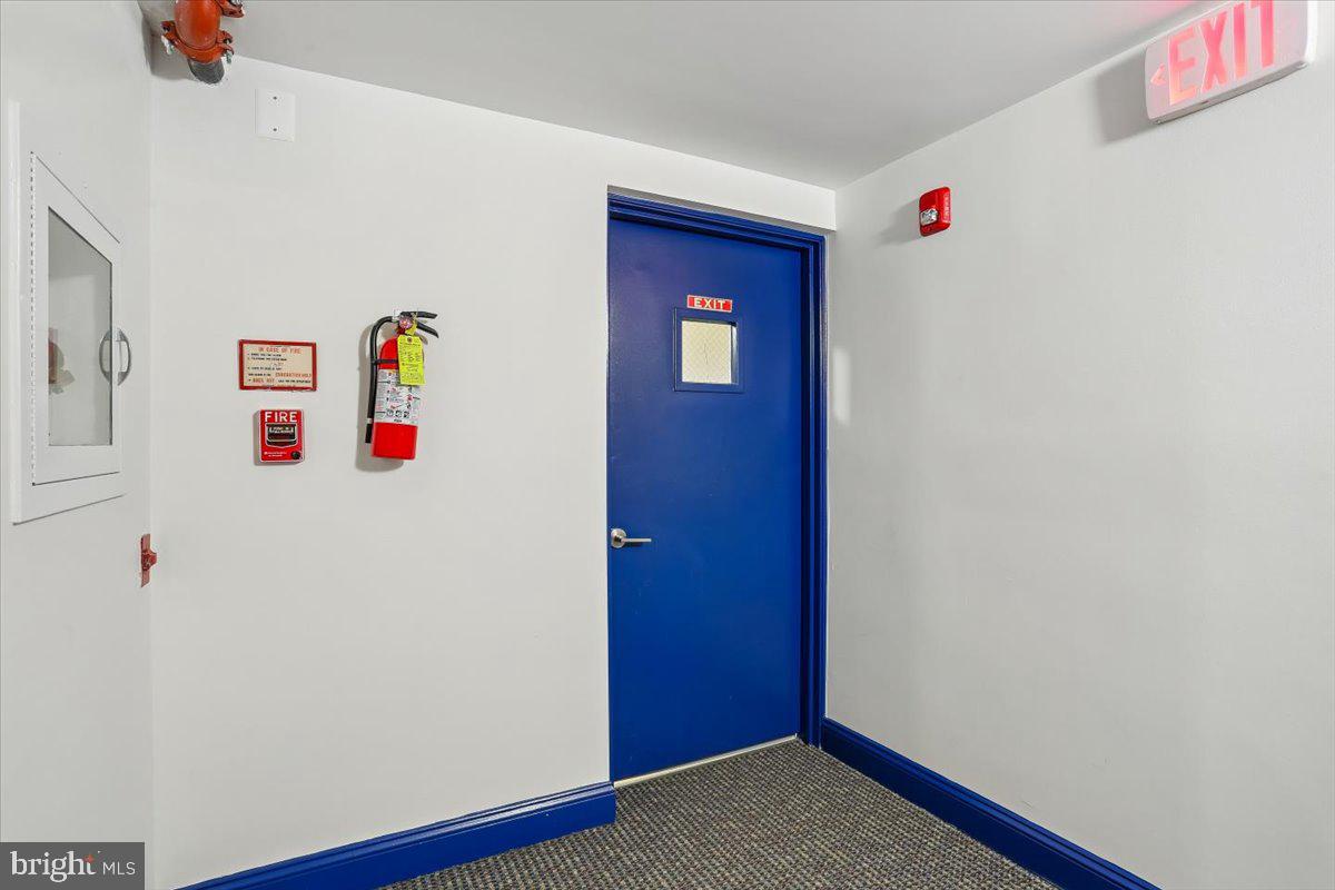 15210 Elkridge Way #91-2e Property Photo 44