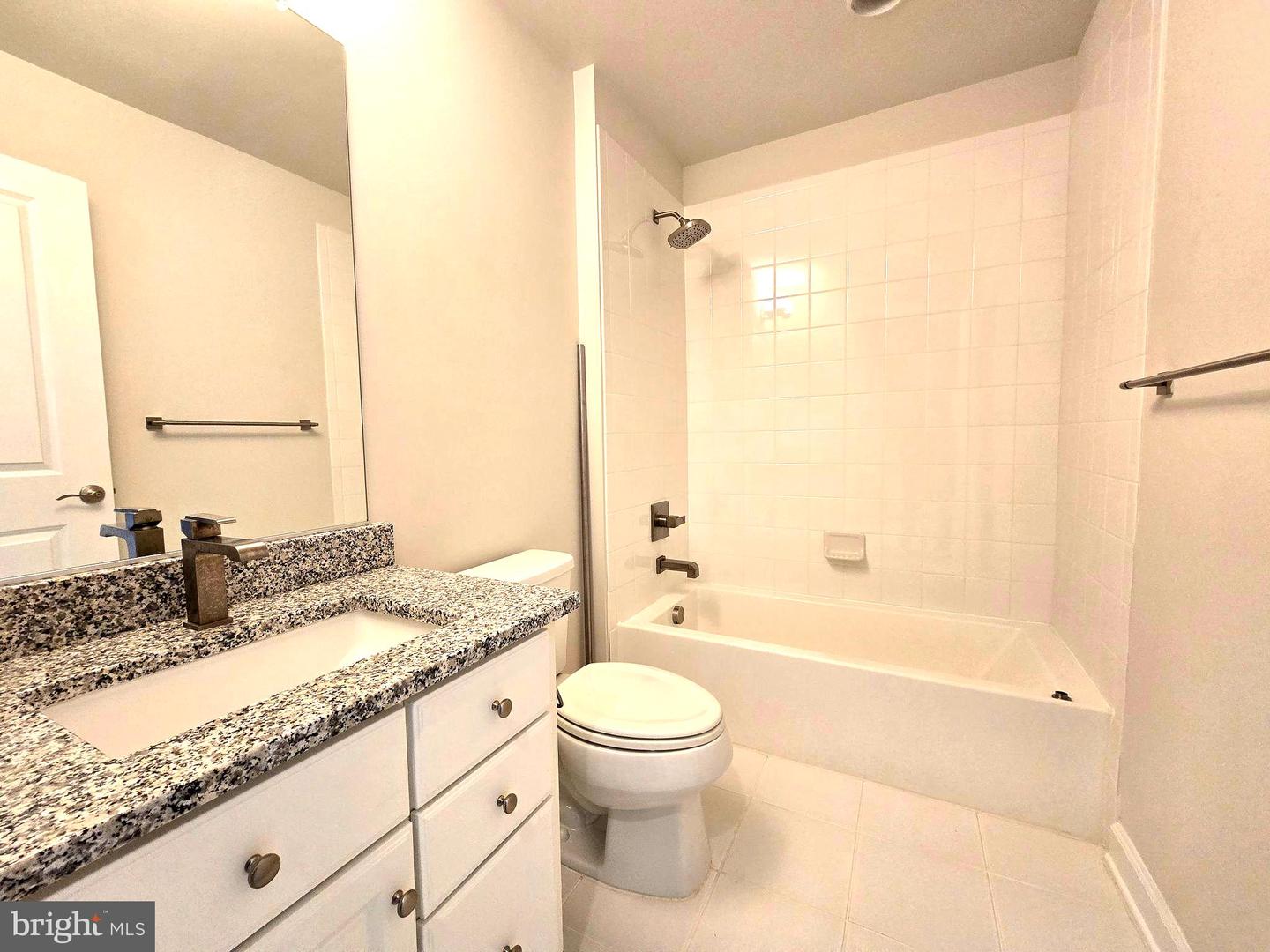 1021 Mutual Pl Property Photo 8