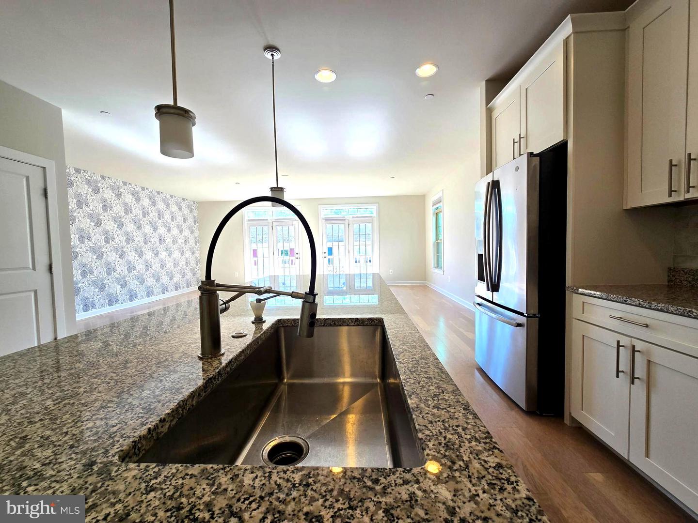 1021 Mutual Pl Property Photo 17