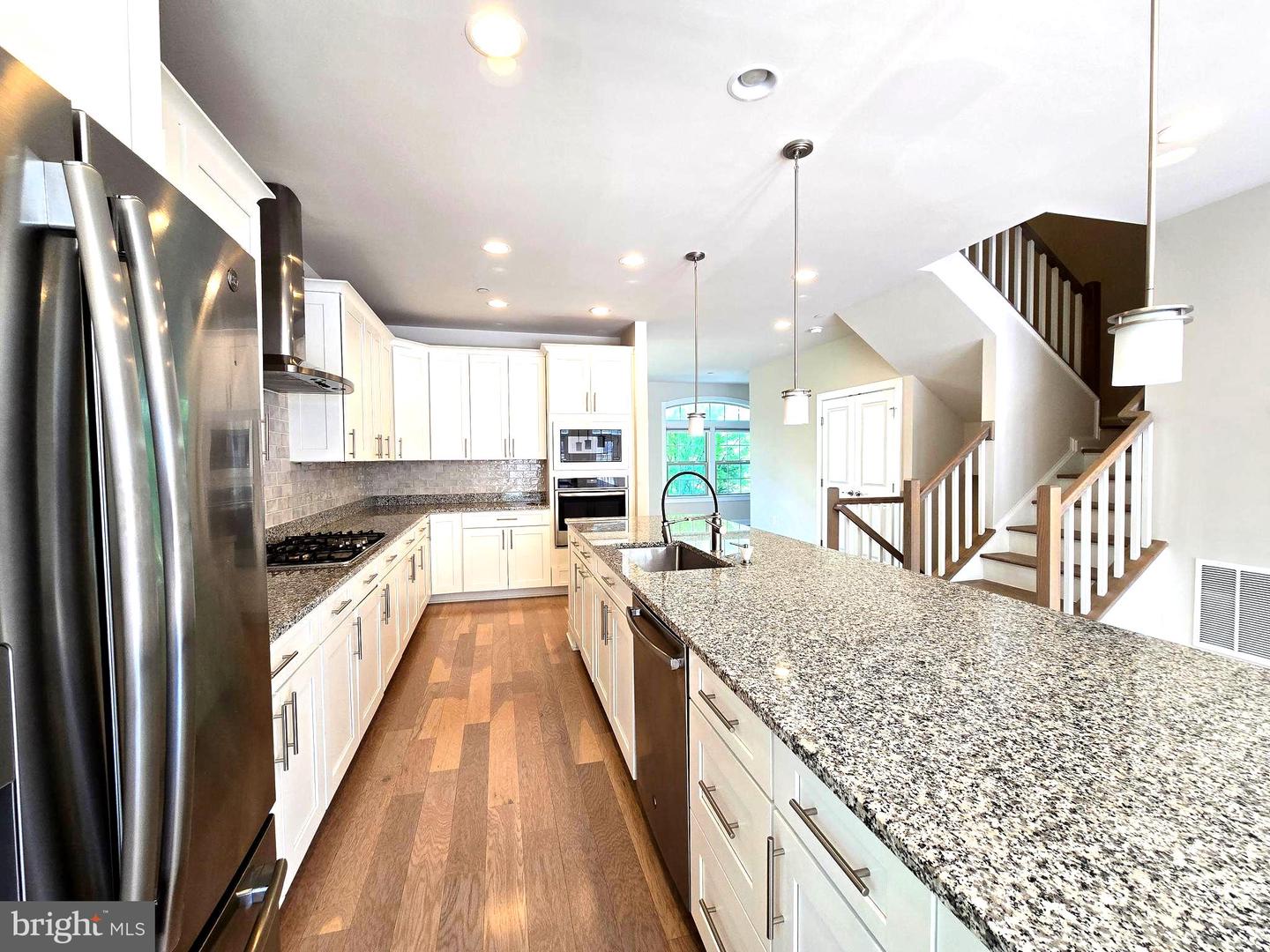 1021 Mutual Pl Property Photo 18