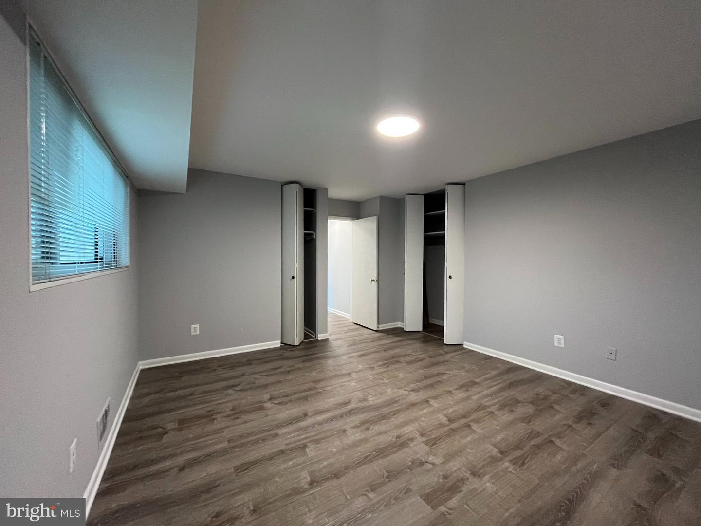 10500 Weymouth St #104 Property Photo 12