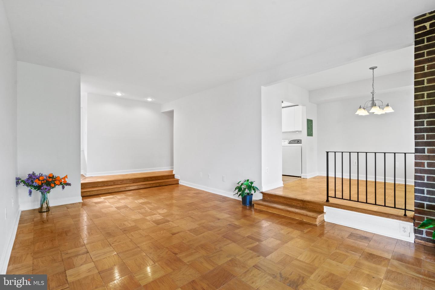 9804 Georgia Ave #23-302 Property Photo 3
