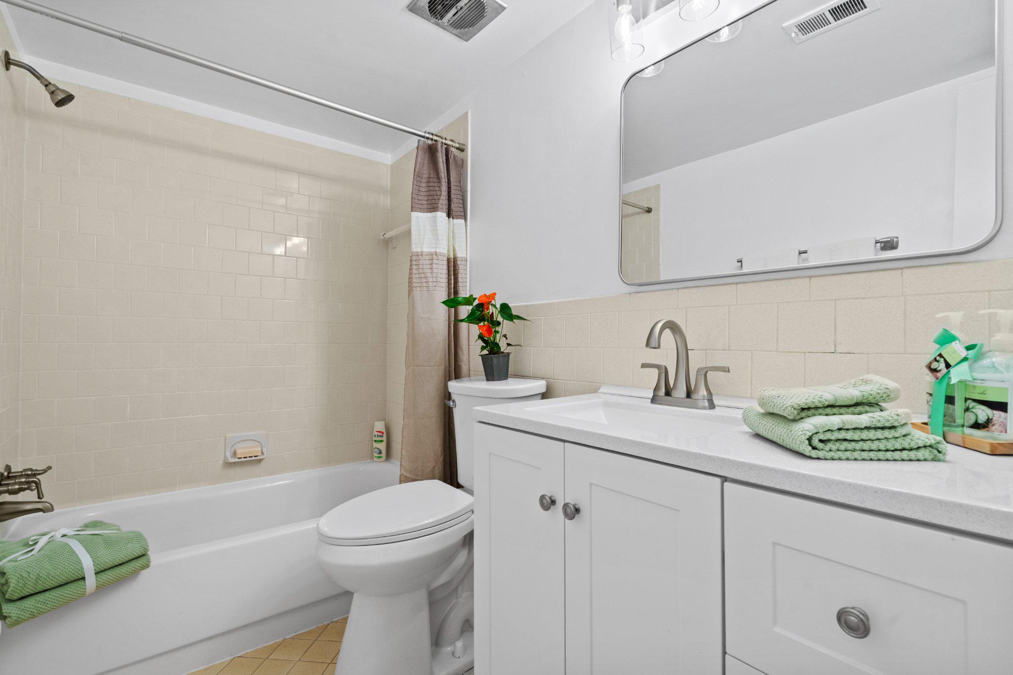 9804 Georgia Ave #23-302 Property Photo 8