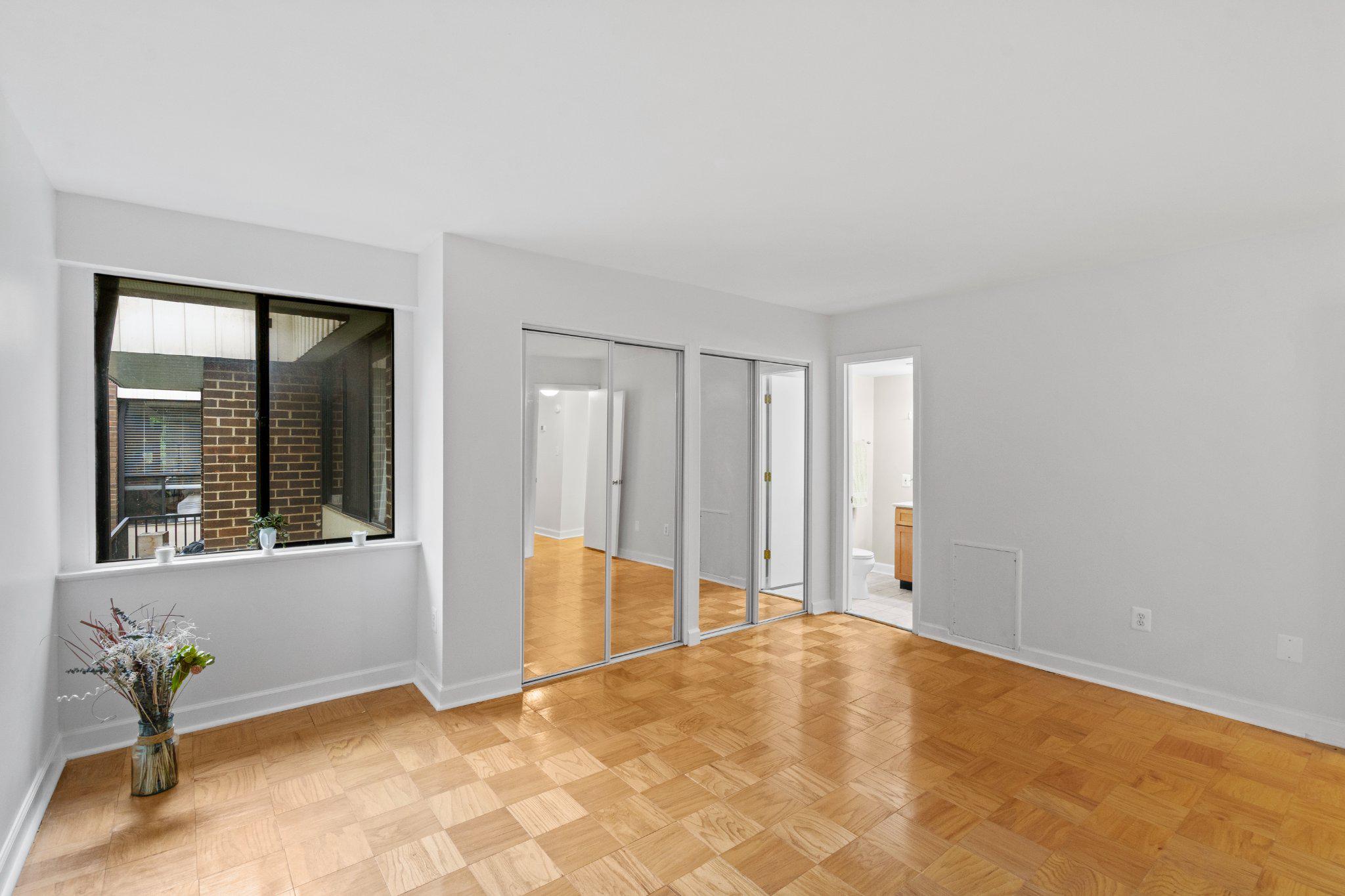 9804 Georgia Ave #23-302 Property Photo 11