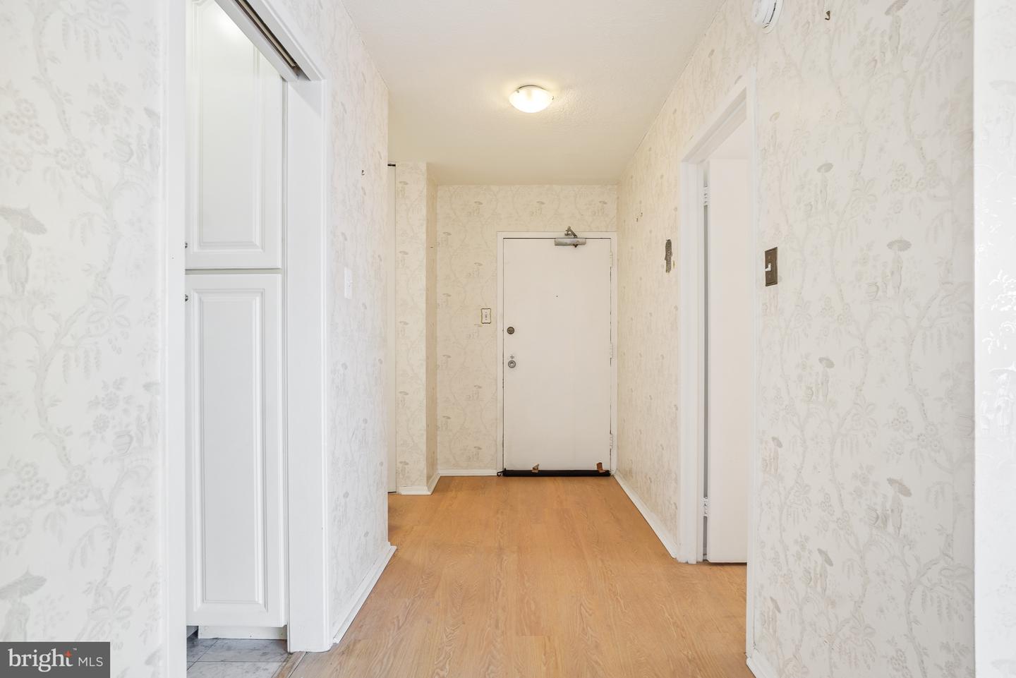 5500 Friendship Blvd #2414n Property Photo 10