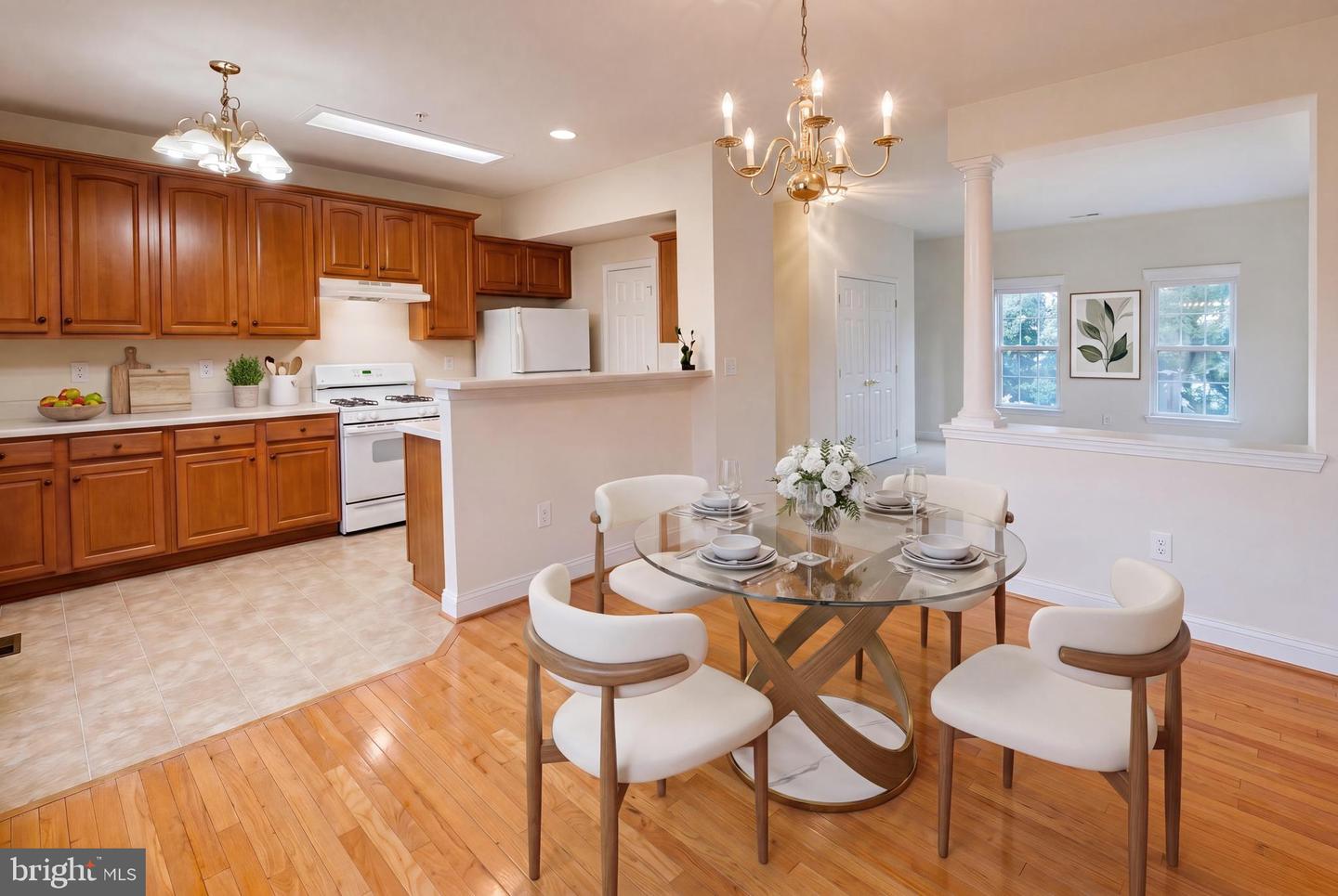 2133 Clark Pl Property Photo 6
