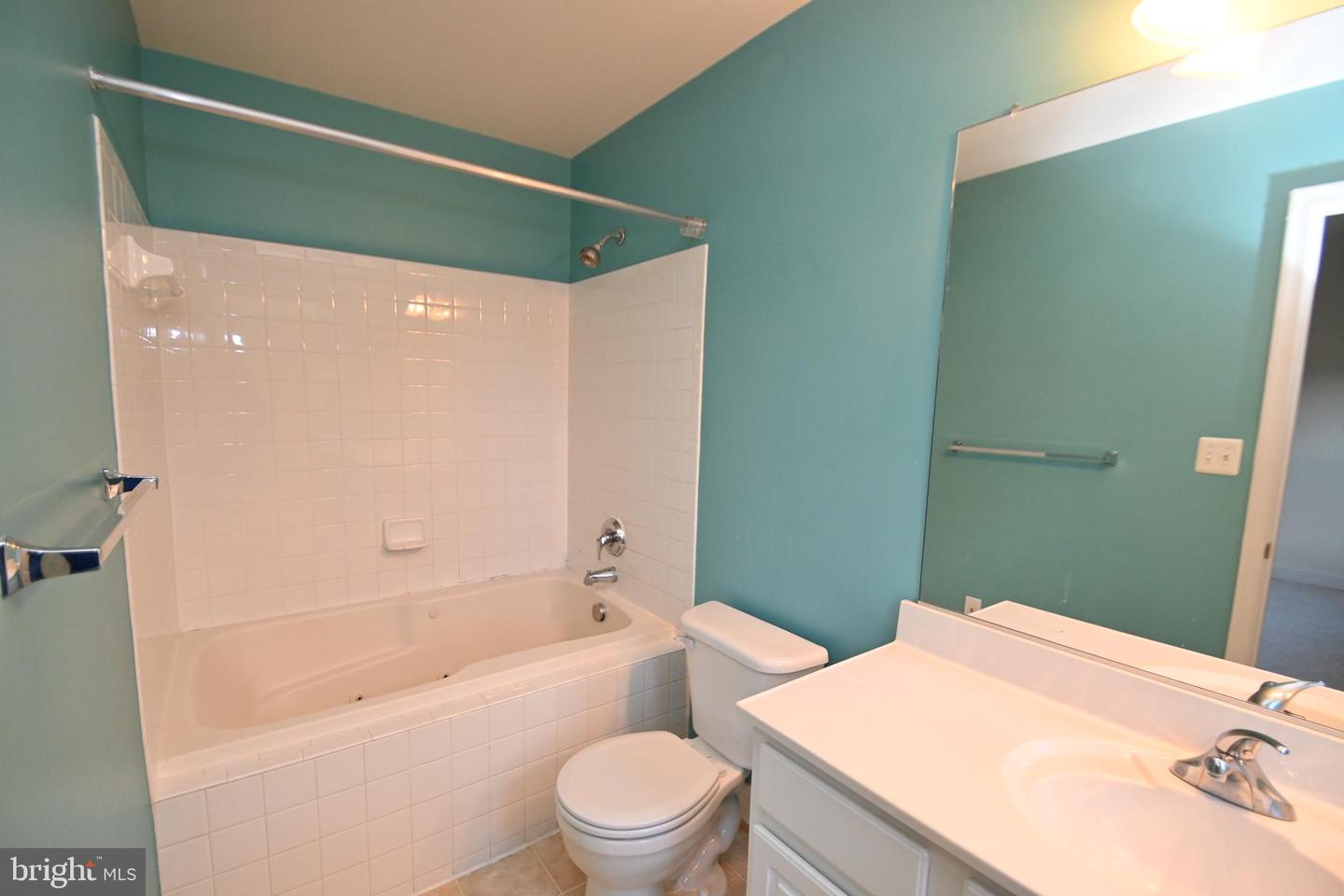 2133 Clark Pl Property Photo 8