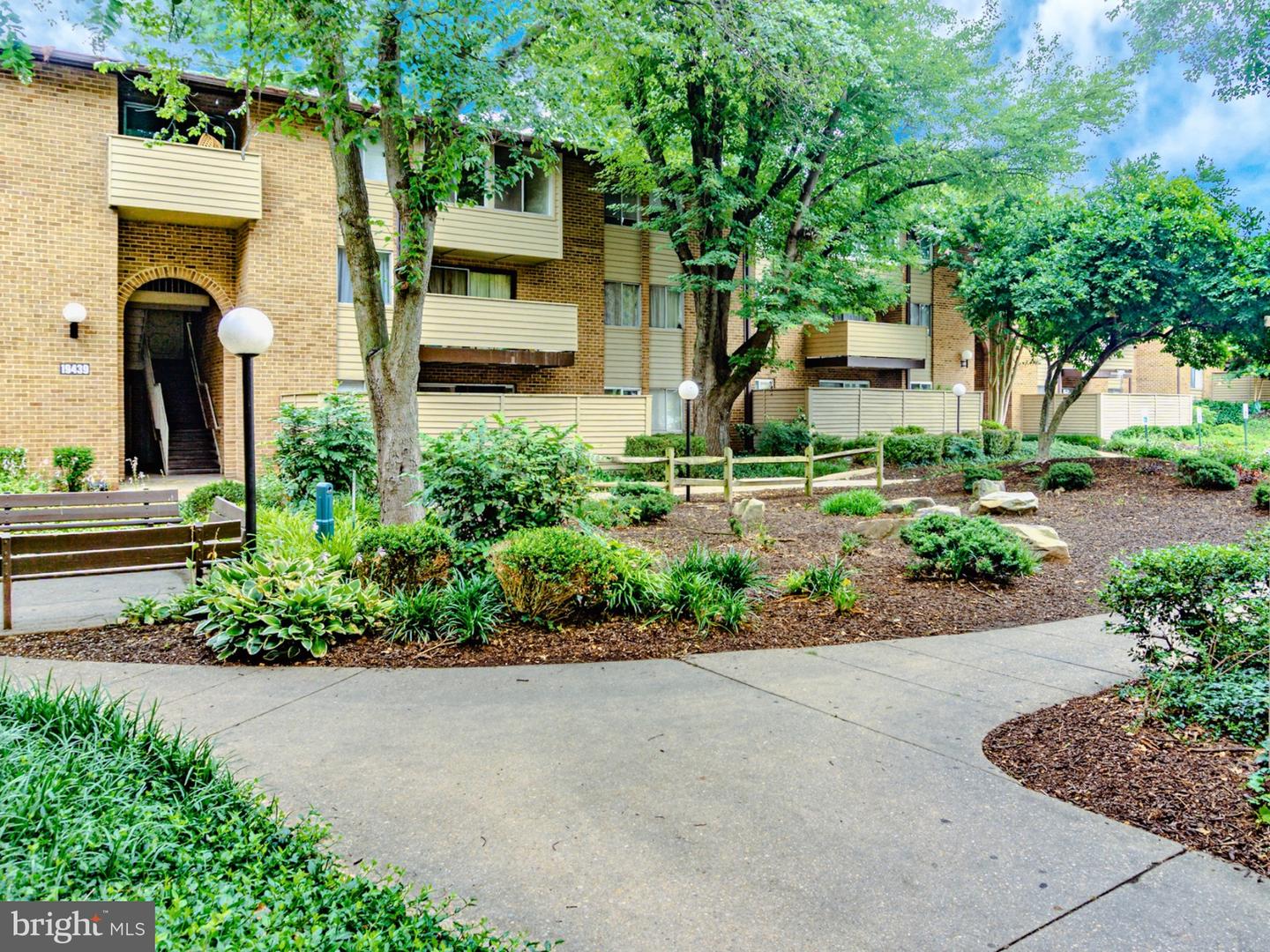 19443 Brassie Pl #304 Property Photo 2