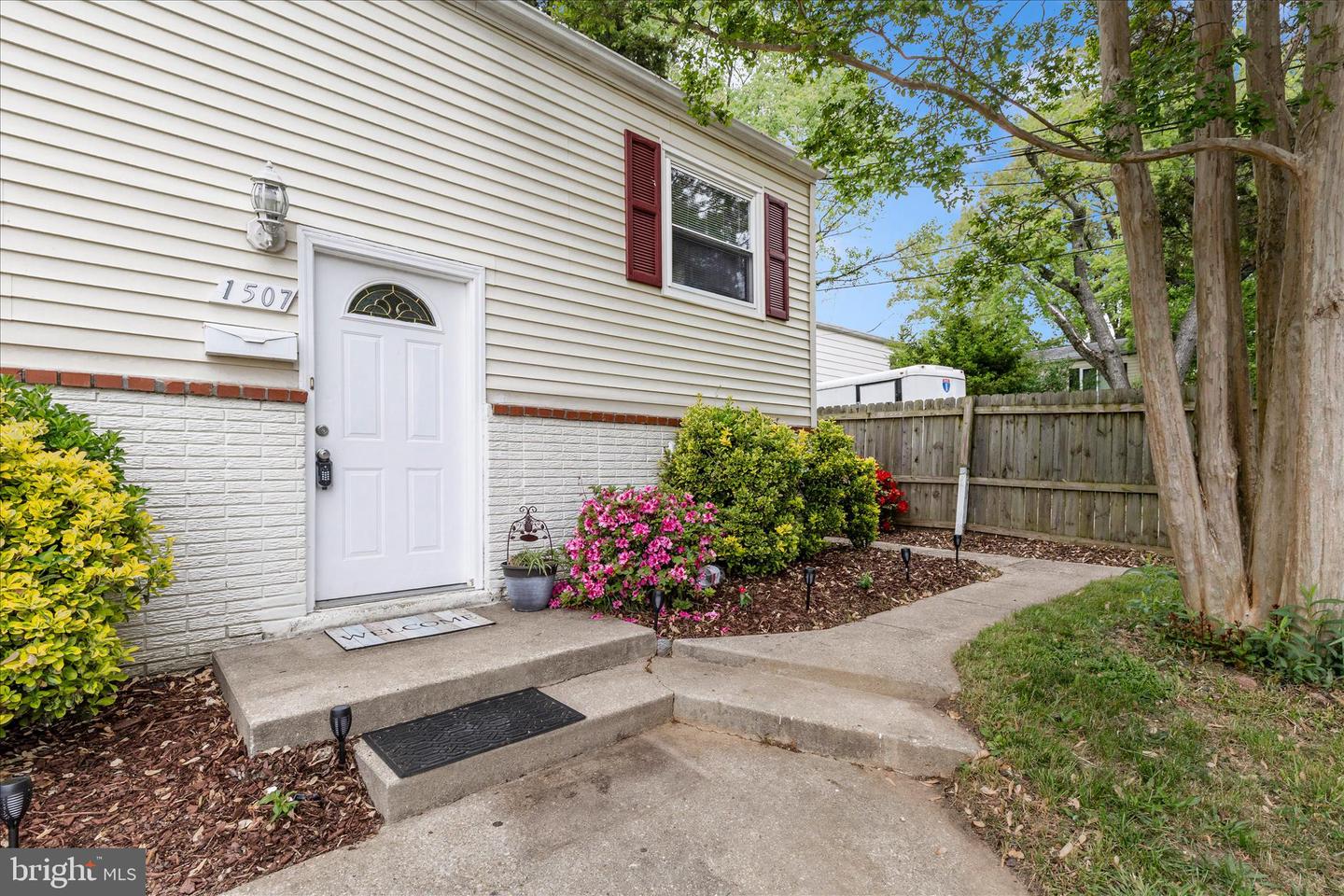 1507 Jasper St Property Photo 41