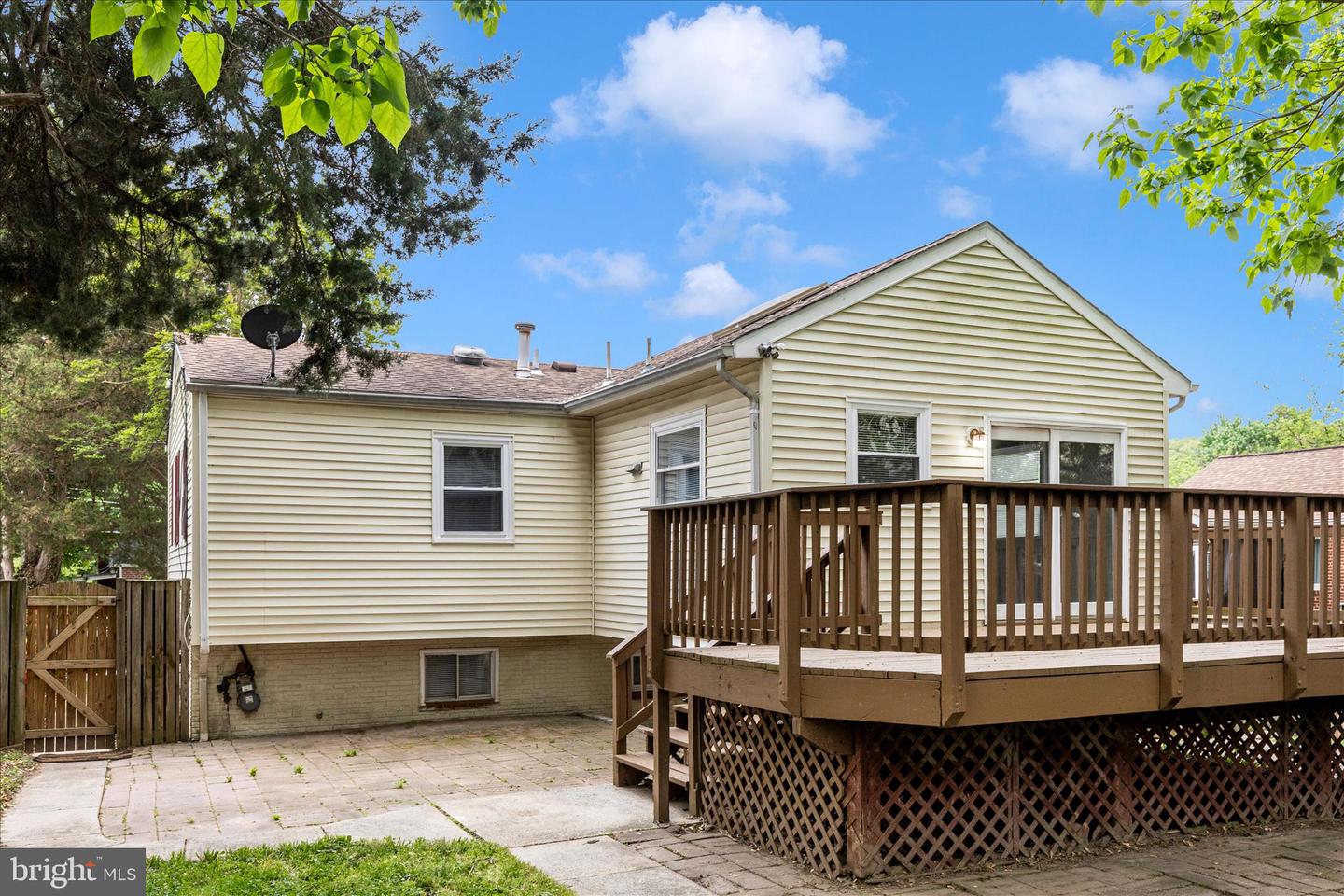 1507 Jasper St Property Photo 42