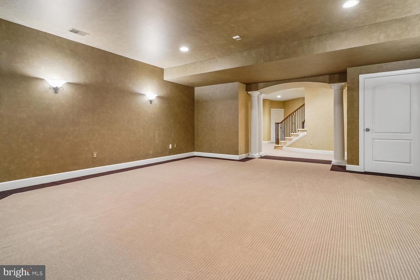 10420 Riverwood Dr Property Photo 105