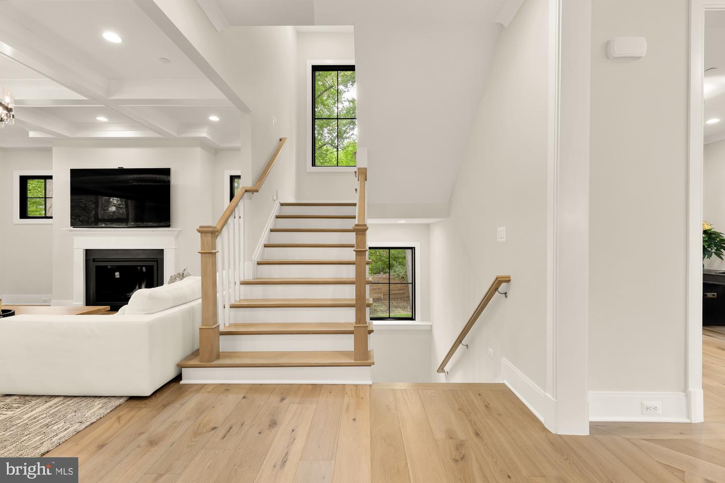 6315 Tilden Ln Property Photo 14