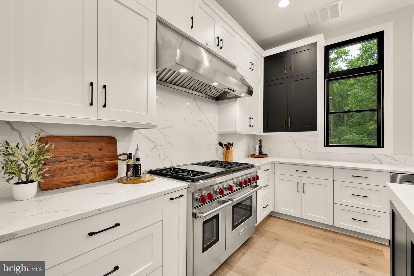 6315 Tilden Ln Property Photo 19
