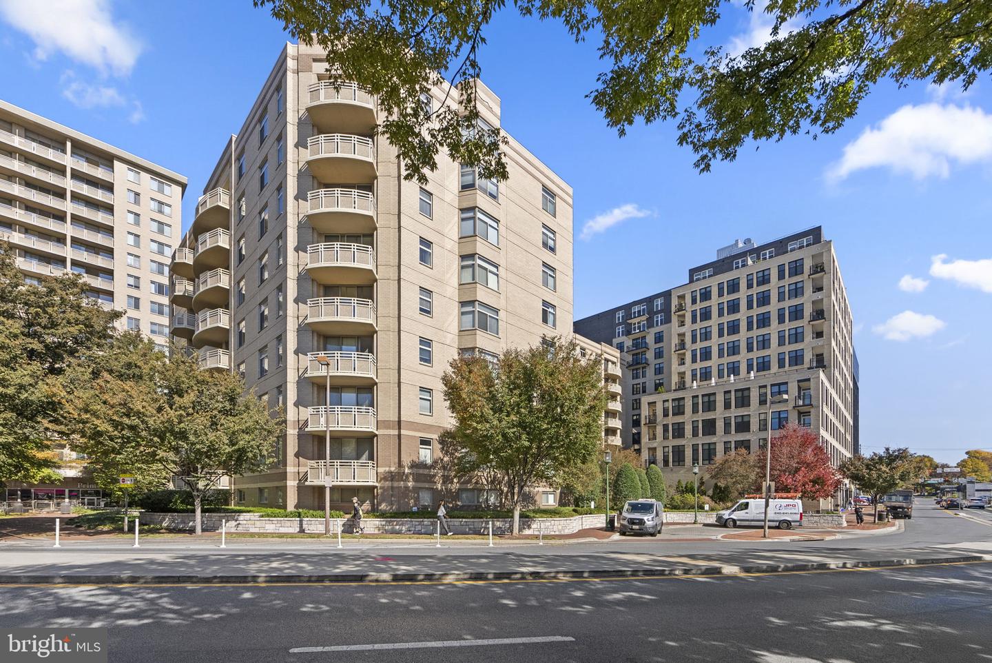 7111 Woodmont Ave #108 Property Photo 1