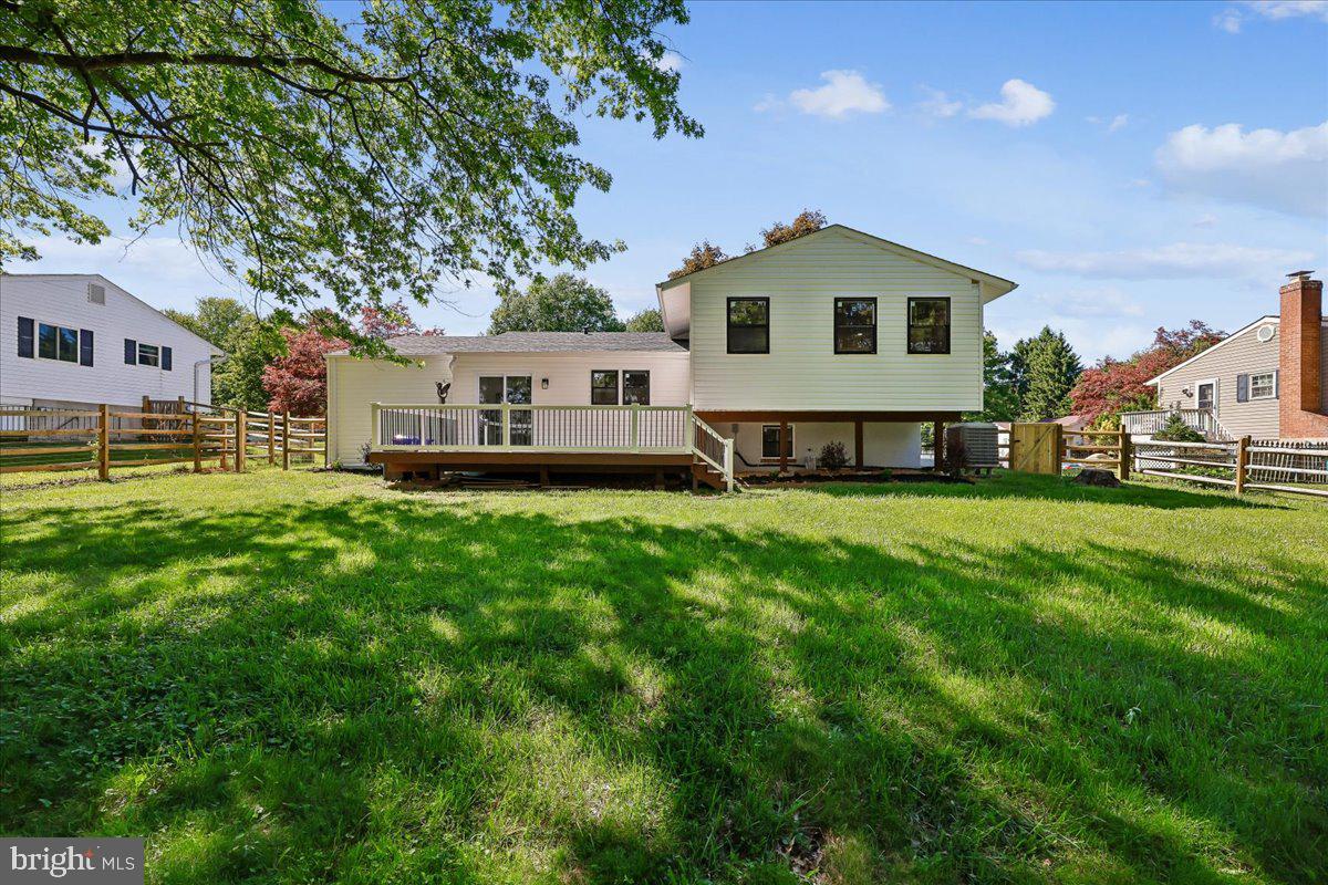 24321 Log House Rd Property Photo 5