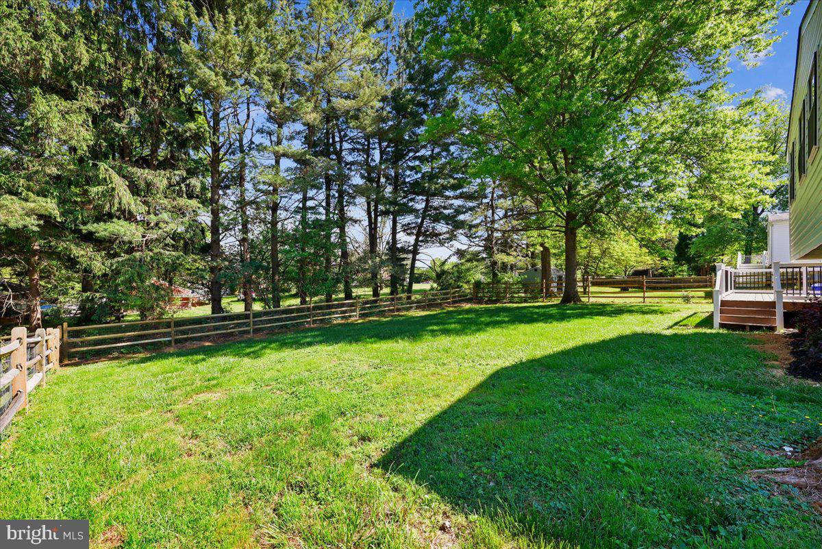 24321 Log House Rd Property Photo 9