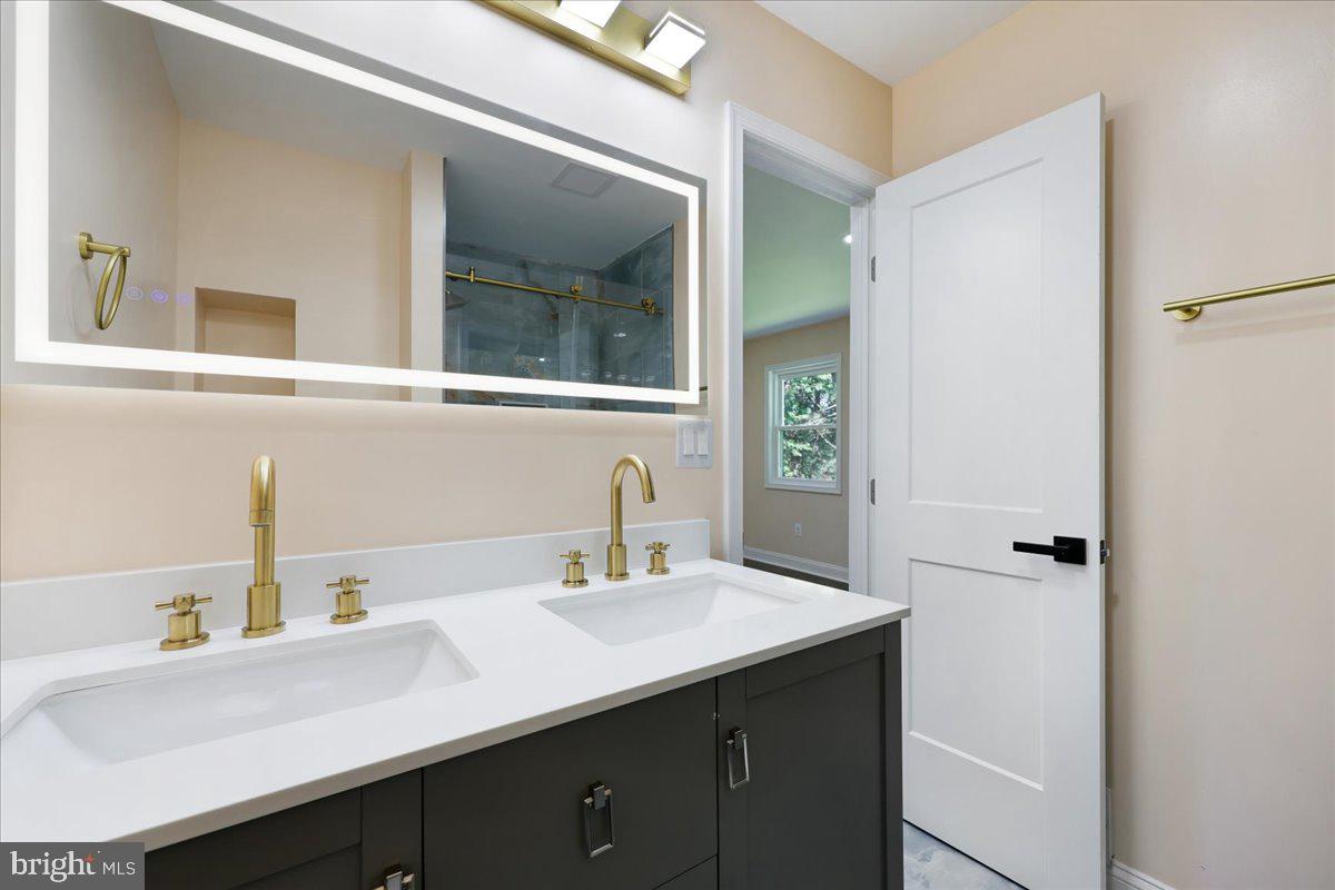 24321 Log House Rd Property Photo 36