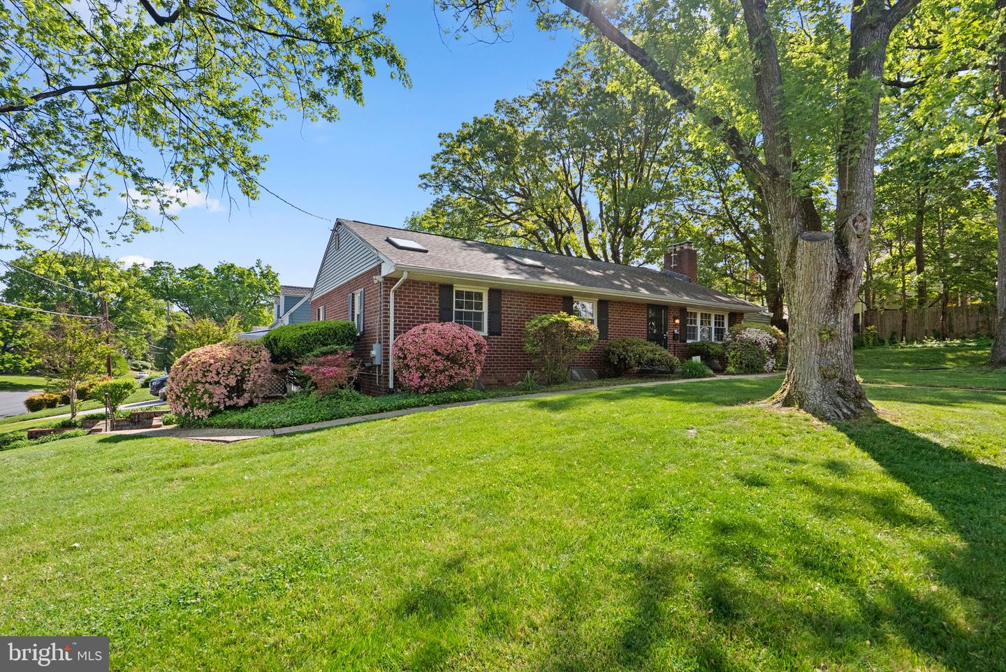 9807 Merwood Ln Property Photo 1