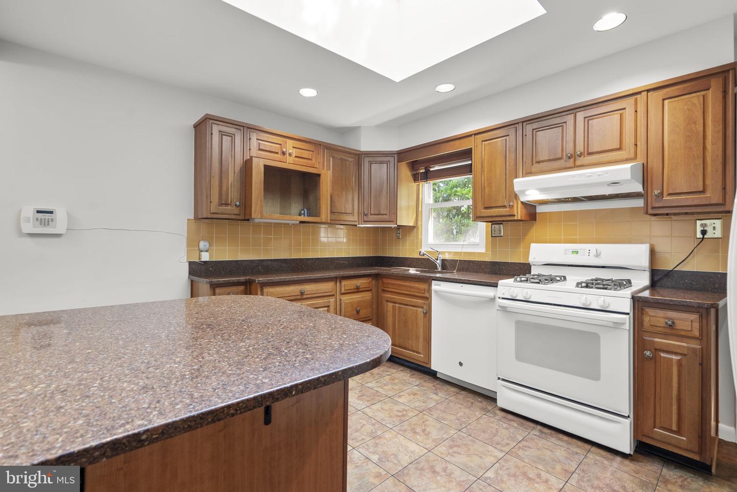 9807 Merwood Ln Property Photo 16