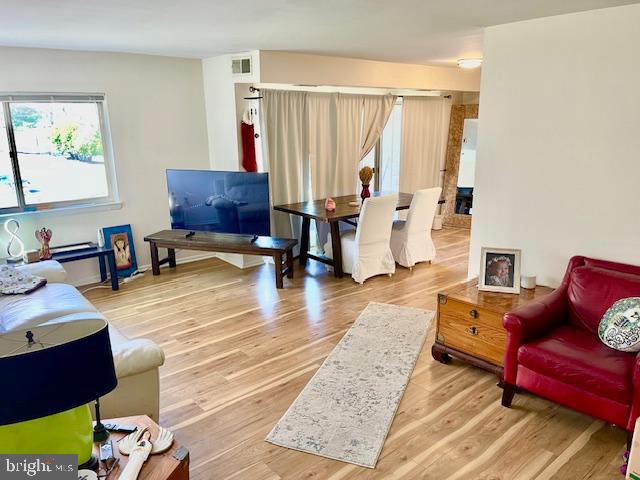 5200 Crossfield Ct #138-12 Property Photo 1