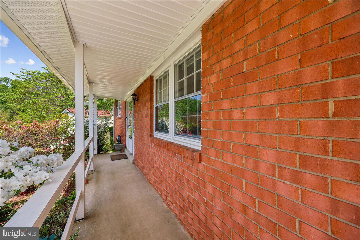 1421 Morningside Dr Property Photo 56