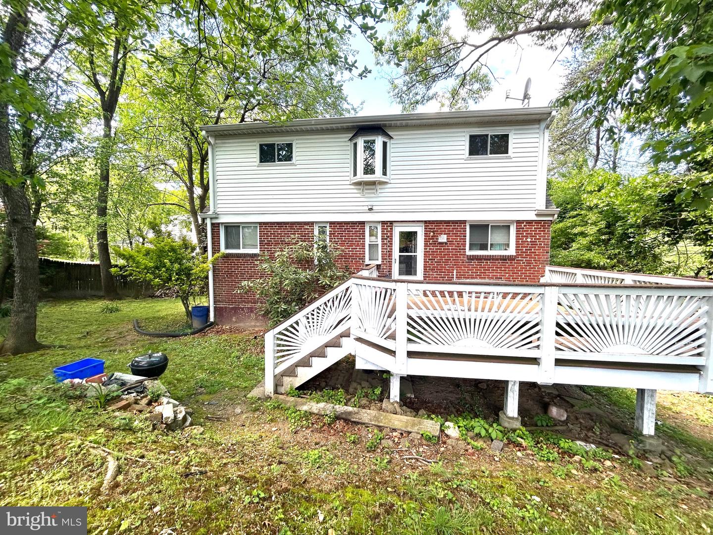 906 Dryden Ct Property Photo 1