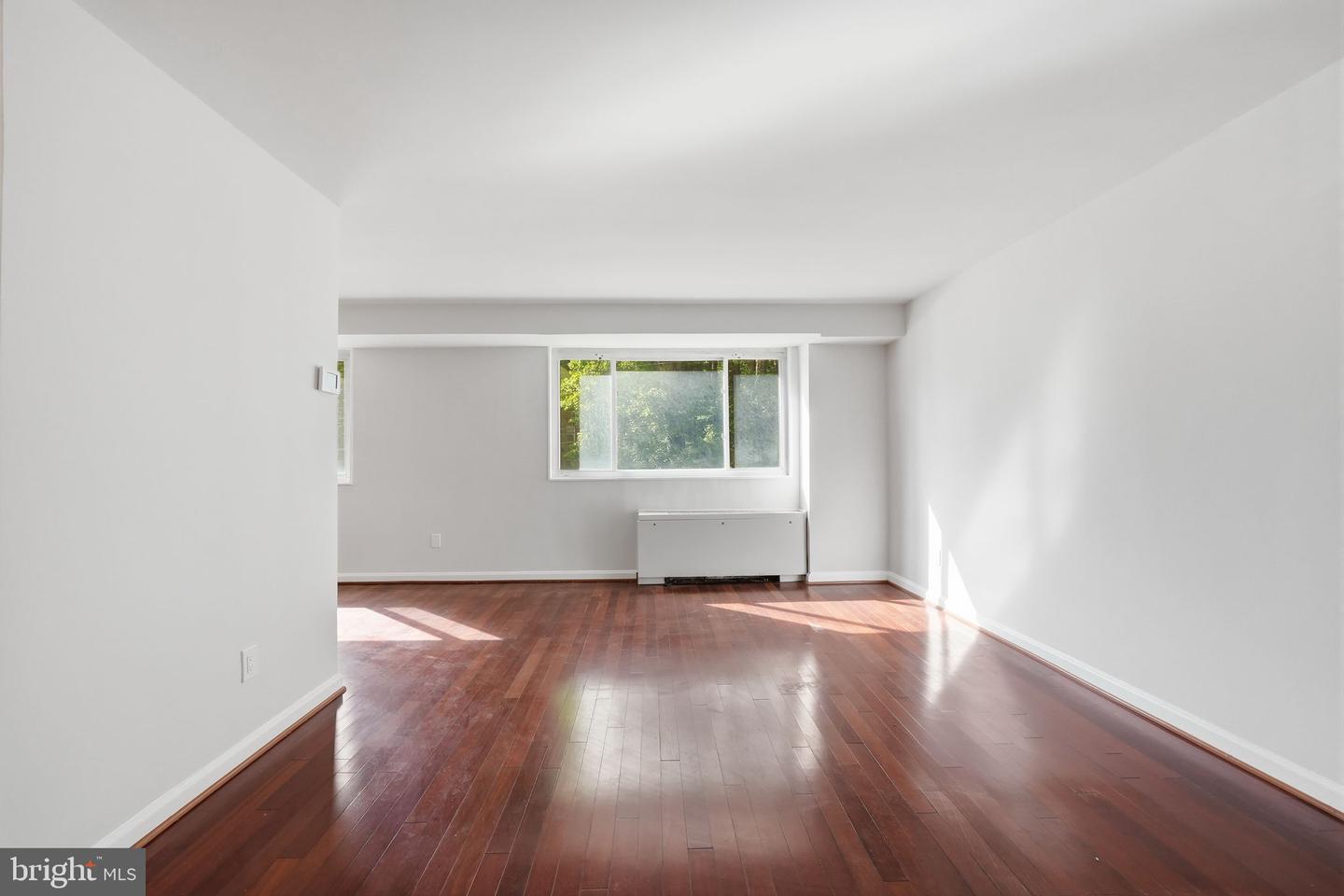 95 E Wayne Ave #101 Property Photo 13
