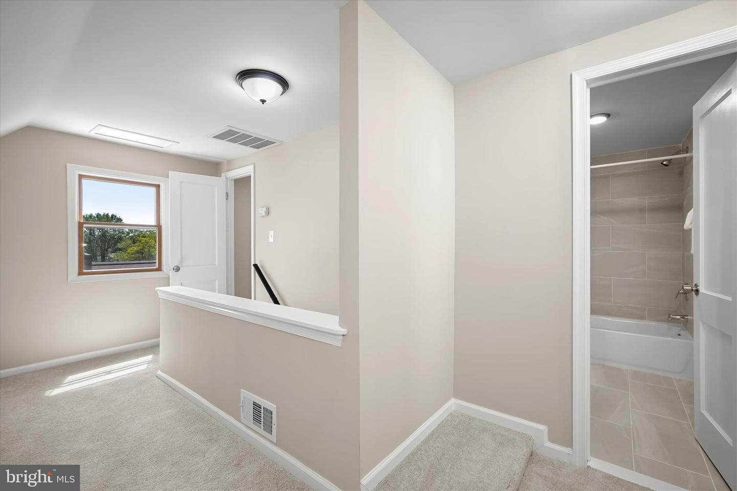 10128 Hereford Pl Property Photo 31